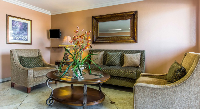 Quality Inn Lake Elsinore I-15