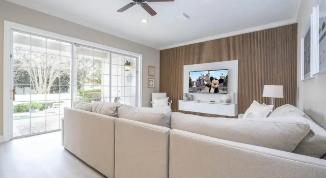 7516 Luxury Home 5BD Perfect for Your Family, Rezervovat Rekreační dům Reunion Florida