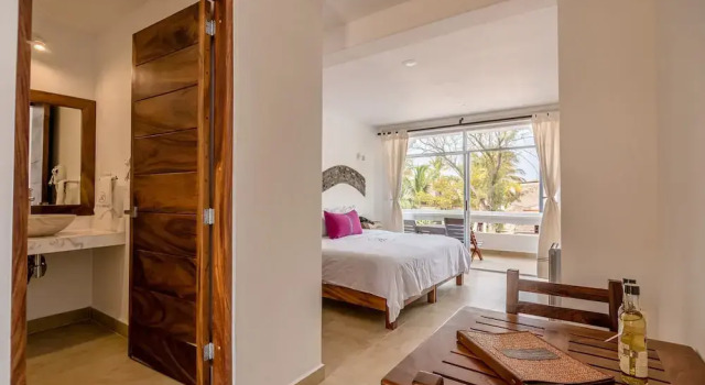 Luksusowy dwuosobowy pokój z częściowym widokiem na morze Hotel Rockaway