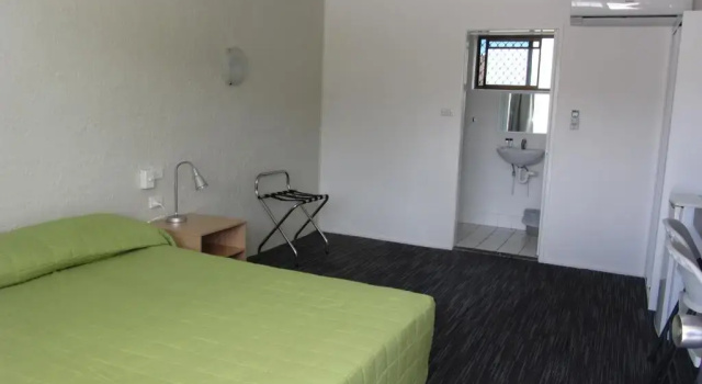 Двухместный номер Standard Urangan Motor Inn