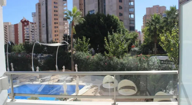 Студия Flamingo Beach Resort - Adults Recommended