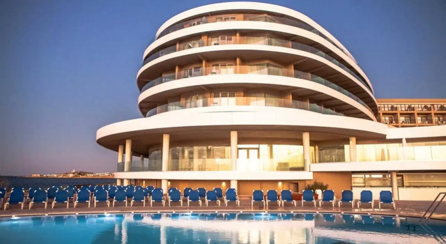 Ramla Bay Resort, Забронировать Курортный отель Меллиха Мальта