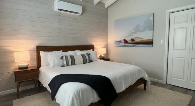 Коттедж Luxury с 2 комнатами The Hideaway Hull Bay
