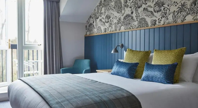 Номер Standard The Bear Hotel by Greene King Inns
