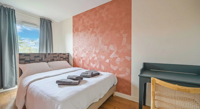 Magnificent Apartment- 2br-4p- Bagnolet, Забронировать Апартаменты/квартира Отели Seine-Saint-Denis с парковкой, Парковка