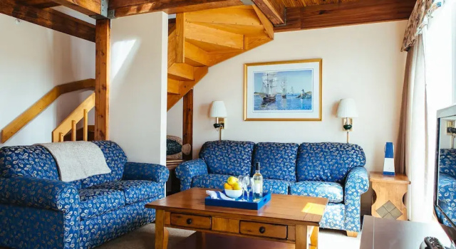 Номер Standard c 1 комнатой с балконом Newport Bay Club and Hotel