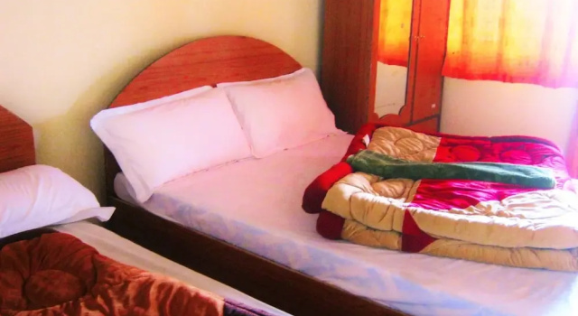 Janardan Resort, Забронировать Курортный отель Отели Раникхет 3 звезды, 3*