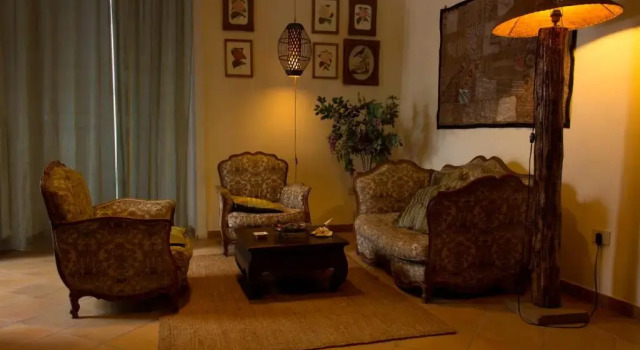 Giganti mezzanino, Забронировать Отель Недорогие отели Неаполя, рядом с Музей университета науки и искусств, недорогие