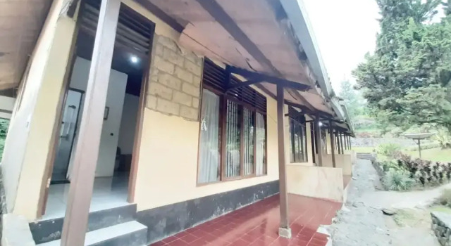 OYO 92999 Villa Melati Puncak, Đặt Biệt thự Cisarua West Java