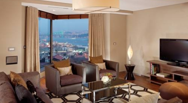 Swissotel Living, Boek Hotel Beyoglu Hotels met een Zwembad, Zwembad