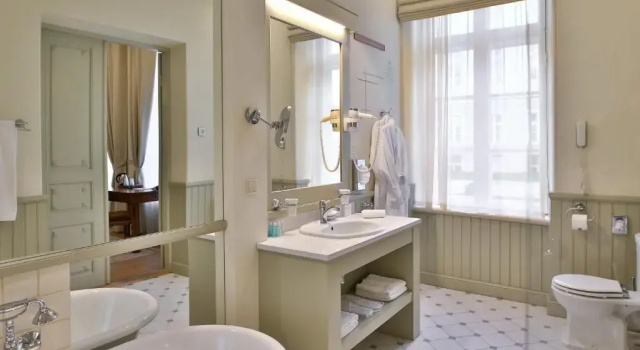 Двухместный номер Deluxe Antonius Boutique Hotel