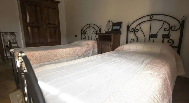 Sas Abbilas, Rezervați Casă de vacanță Hoteluri în Bonorva cu parcare, Parcare