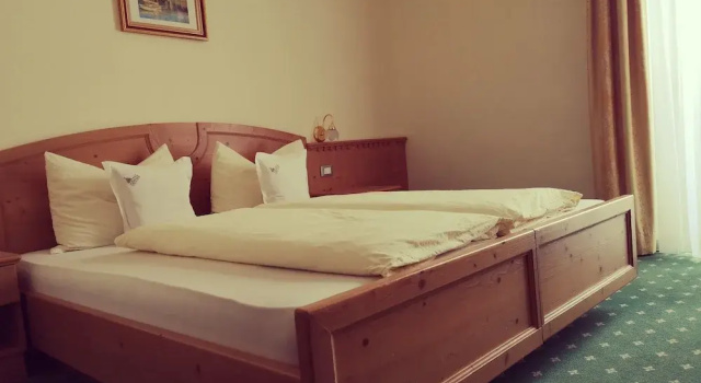 Семейный люкс Hotel Castel Latemar