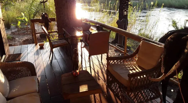 Sviitti Mobola Island Lodge