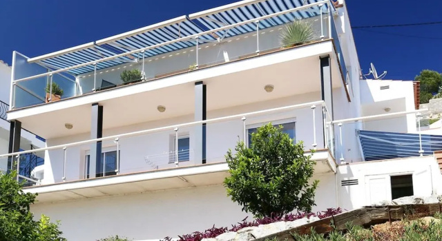 6020 Villa Martin, Забронировать Вилла Отели Росас с парковкой, Парковка
