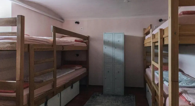 Кровать в общем номере (женский номер) Palmers Lodge Hostel