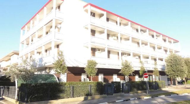 Condominio Quadrangolo-Gemini, Забронировать Апартаменты/квартира Бибионе Riviera Est