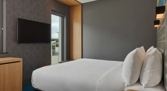 Номер Standard Aloft Aberdeen TECA