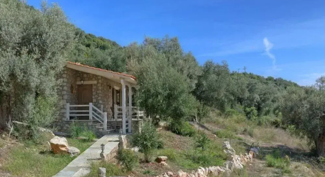 Villa Ledaki, Забронировать Вилла Коттеджи Сивота, Коттедж