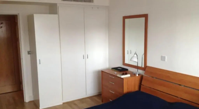 1 Bedroom in Chelsea Bridge Wharf, Забронировать Апартаменты/квартира Отели Большого Лондона с парковкой, Парковка