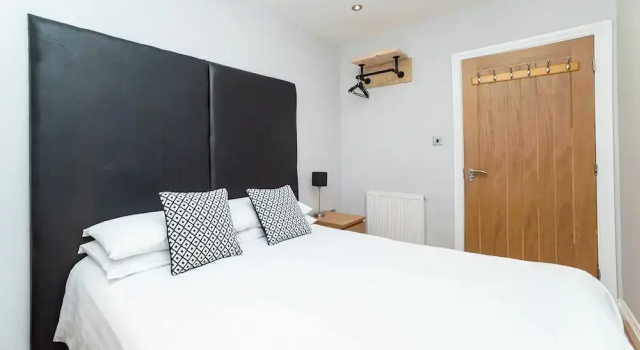 2 Bedroom Apartrment, Забронировать Апартаменты/квартира Отели Тайн и Уир с парковкой, Парковка