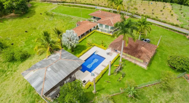Hacienda Araucaria Habitacion 10, Rezerwuj Dom wakacyjny Quimbaya 