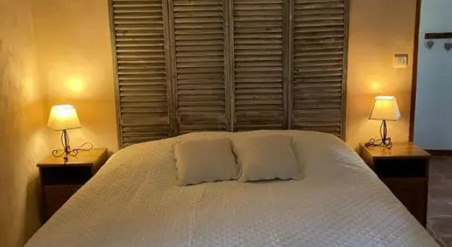 Коттедж c 1 комнатой La Magnanerie en Provence