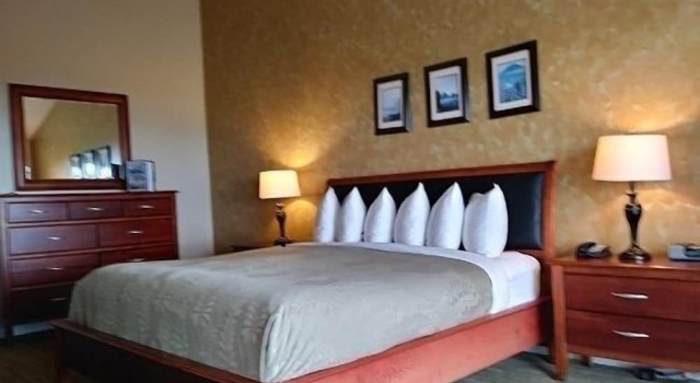 Двухместный номер Deluxe с балконом и с красивым видом из окна Pacific Reef Hotel & Light Show