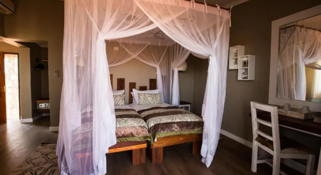 Двухместный номер Standard Gondwana Kalahari Anib Lodge