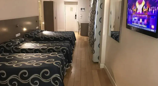 Hostal Sol Square Madrid