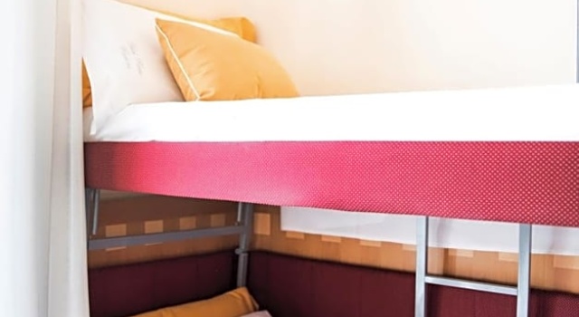 Четырёхместный номер Comfort Hotel Parco