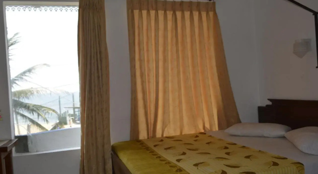 Rosand Waves Hotel, Забронировать Отель Отели Округа Галле с парковкой, Парковка
