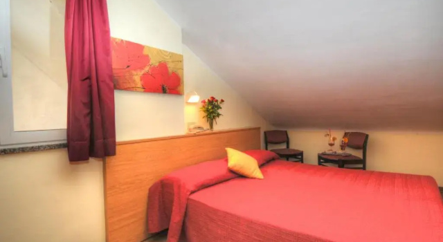 Четырёхместный номер Economy Мансарда Hotel Al Cavallino Bianco