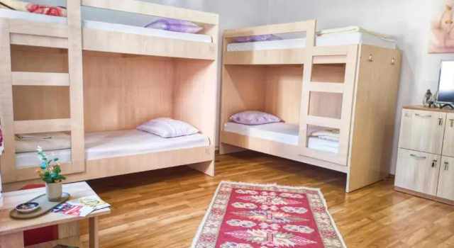 Кровать в общем номере Hostel Miran Mostar