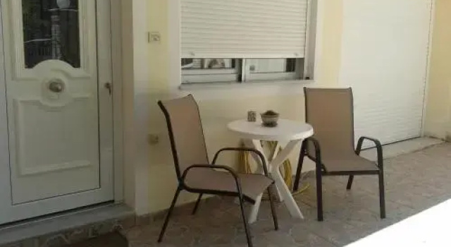 Patra - Cute studio near center, Забронировать Отель Патра 