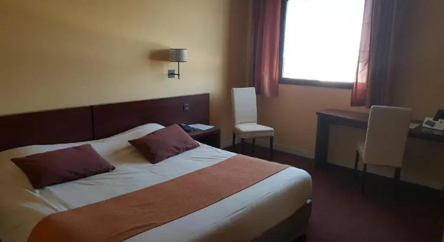 Двухместный номер Standard Hotel De Loire et Restaurant Les Bateliers