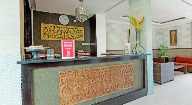 ZEN Rooms Shri Laksmi Seminyak, Забронировать Отель Отели провинции Бали с парковкой, Парковка