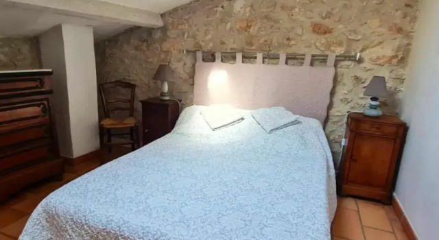 Maison de 5 chambres avec piscine privee jardin clos et wifi a Lorgues, Забронировать Отель Отели Hautes-Alpes с парковкой, Парковка