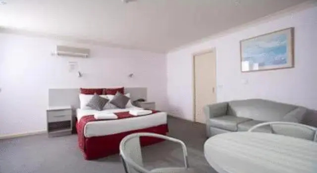 Двухместный номер Deluxe Hume Villa Motor Inn UNDER NEW MANAGEMENT