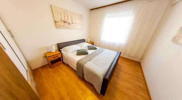 Apartments Ćurić, Забронировать Апартаменты/квартира Трогир Ciovo Island