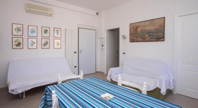 N236 - Numana, bilocale vista mare nel cuore del paese