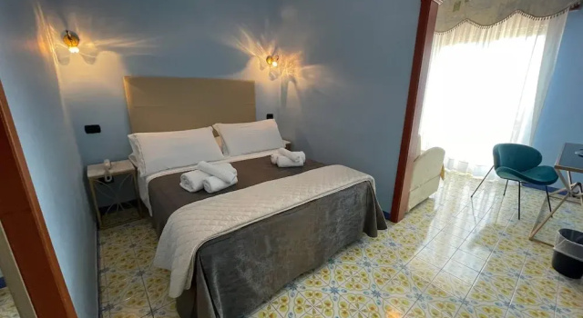 Двухместный номер Deluxe с балконом Hotel Paradiso