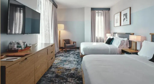 Standard Vierer Zimmer Clayton Hotel & Members Club