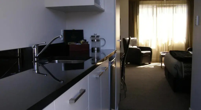 Студия Bellano Motel Suites