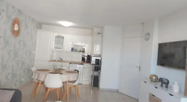 Апартаменты Appartement Juan-les-Pins antibes piscine et mer a 200m