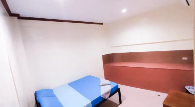 Yasul Building, Забронировать Отель Отели Калибо 3 звезды, 3*