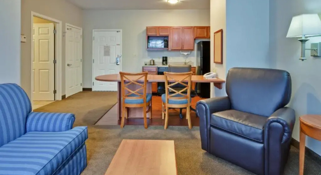 Двухместный люкс Candlewood Suites Buffalo Amherst by IHG