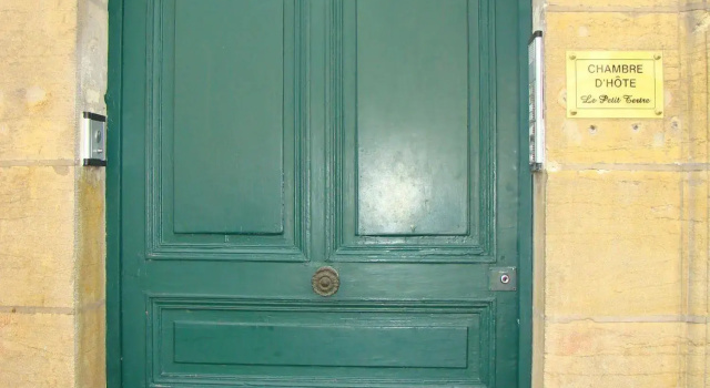 Le Petit Tertre