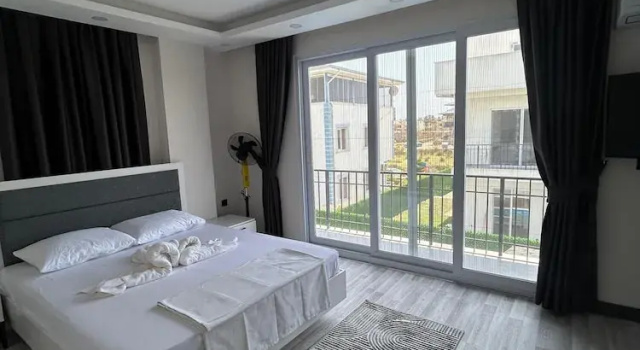 Sahil villa, Забронировать Вилла Отели Силифке с парковкой, Парковка