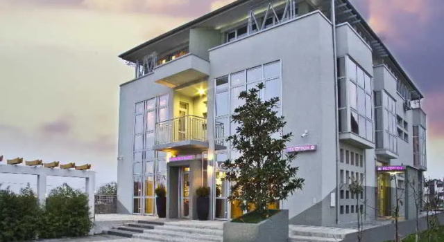 Apart K Apartments, Забронировать Отель Отели Белграда с питанием, Пансион